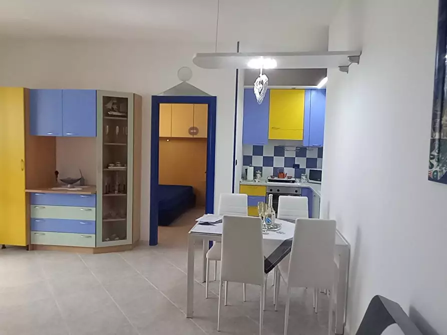 Immagine 5 di Appartamento in vendita  in Via NAPOLI 12 a Cagnano Varano