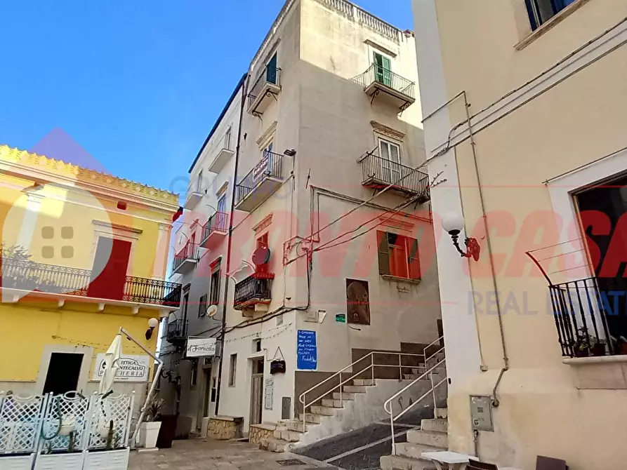 Immagine 8 di Appartamento in vendita  in Via Imbriani 2 a Rodi Garganico