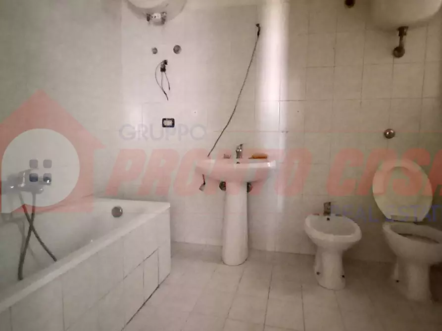 Immagine 13 di Appartamento in vendita  in Via Imbriani 2 a Rodi Garganico