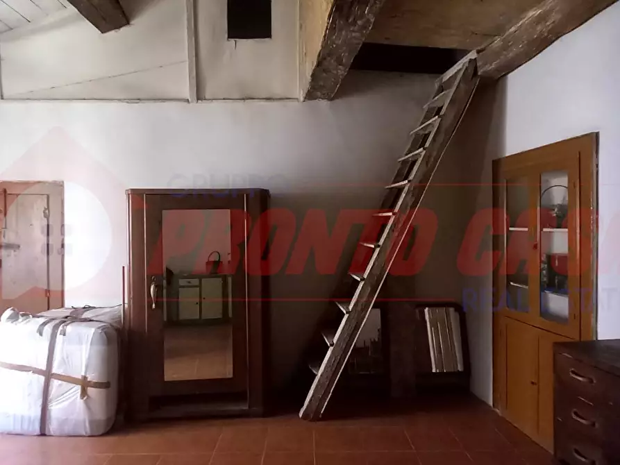 Immagine 9 di Appartamento in vendita  in Via DE PETRIS 5 a Vico Del Gargano