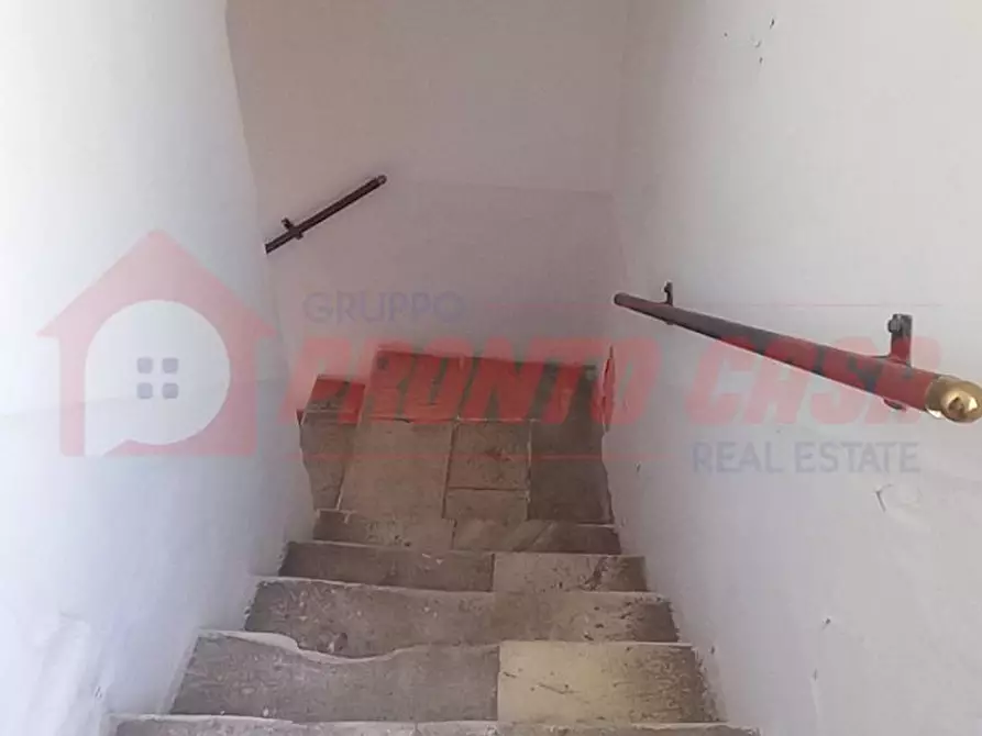 Immagine 4 di Palazzo in vendita  in Corso Madonna del Carmine 107 a Cagnano Varano