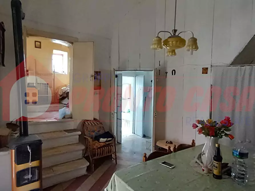 Immagine 9 di Palazzo in vendita  in Corso Madonna del Carmine 107 a Cagnano Varano