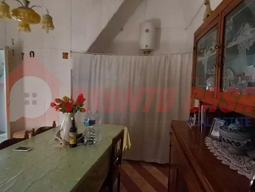 Immagine 10 di Palazzo in vendita  in Corso Madonna del Carmine 107 a Cagnano Varano