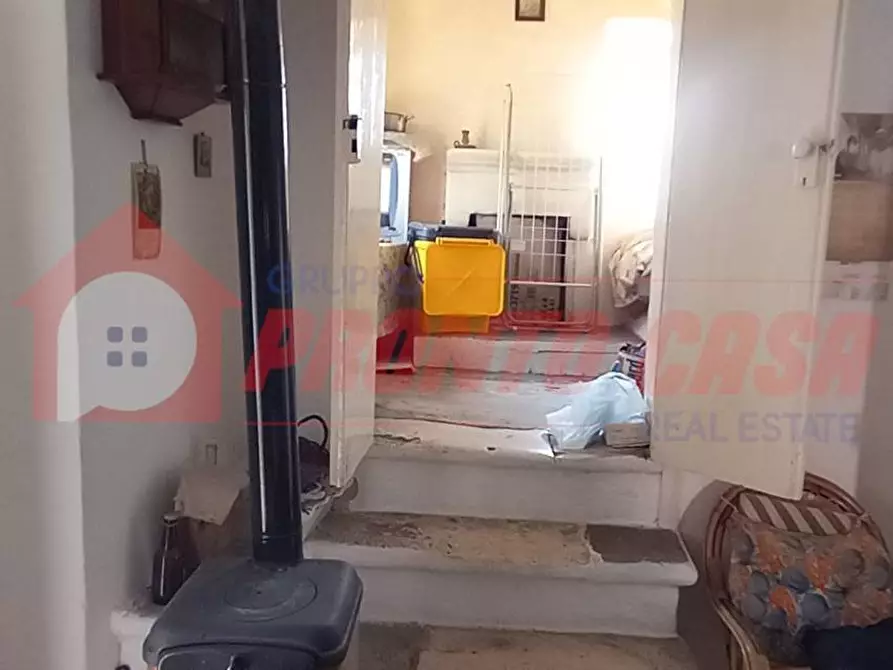 Immagine 13 di Palazzo in vendita  in Corso Madonna del Carmine 107 a Cagnano Varano