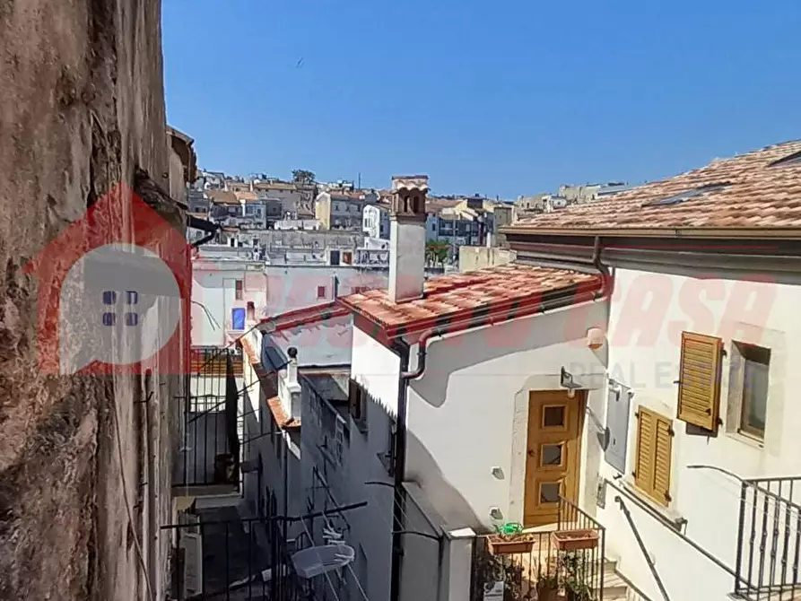 Immagine 20 di Palazzo in vendita  in Corso Madonna del Carmine 107 a Cagnano Varano