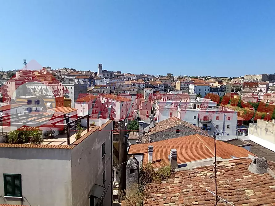 Immagine 27 di Palazzo in vendita  in Corso Madonna del Carmine 107 a Cagnano Varano