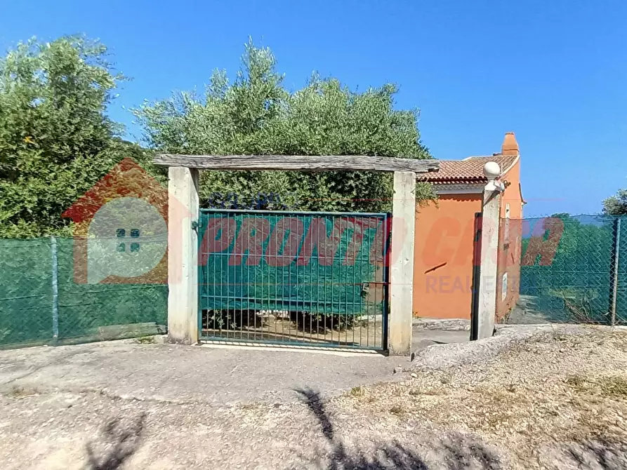 Immagine 2 di Palazzo in vendita  in Loc. SAN NICOLA snc a Vico Del Gargano