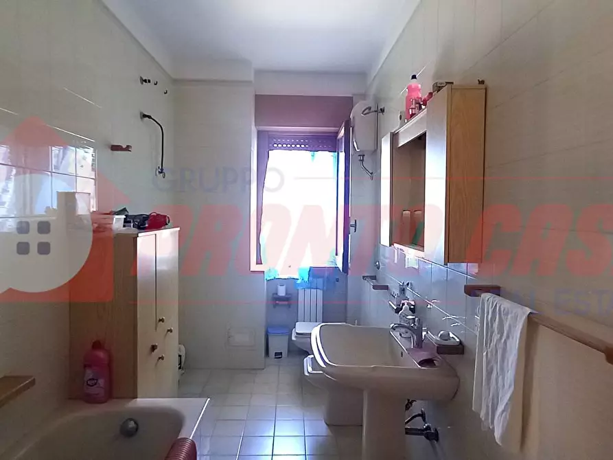 Immagine 10 di Appartamento in vendita  in Via Salvo D'Acquisto 45 a Cagnano Varano