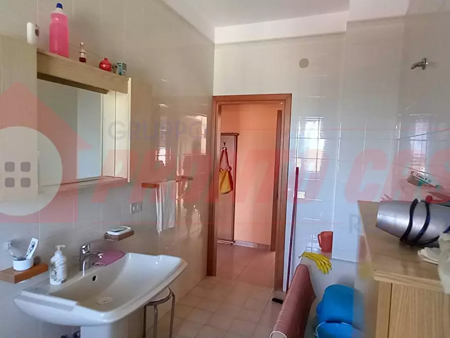 Immagine 11 di Appartamento in vendita  in Via Salvo D'Acquisto 45 a Cagnano Varano