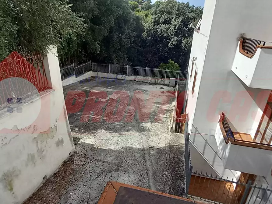 Immagine 29 di Appartamento in vendita  in Via Valle delle Noci 14 a Vico Del Gargano