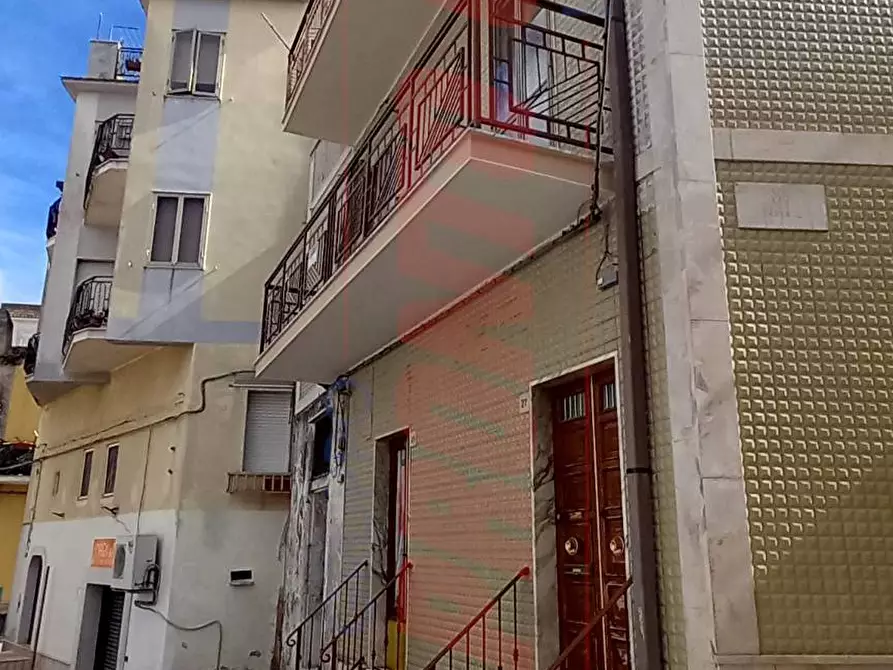 Immagine 3 di Appartamento in vendita  in Via Umberto I° 27 a Cagnano Varano