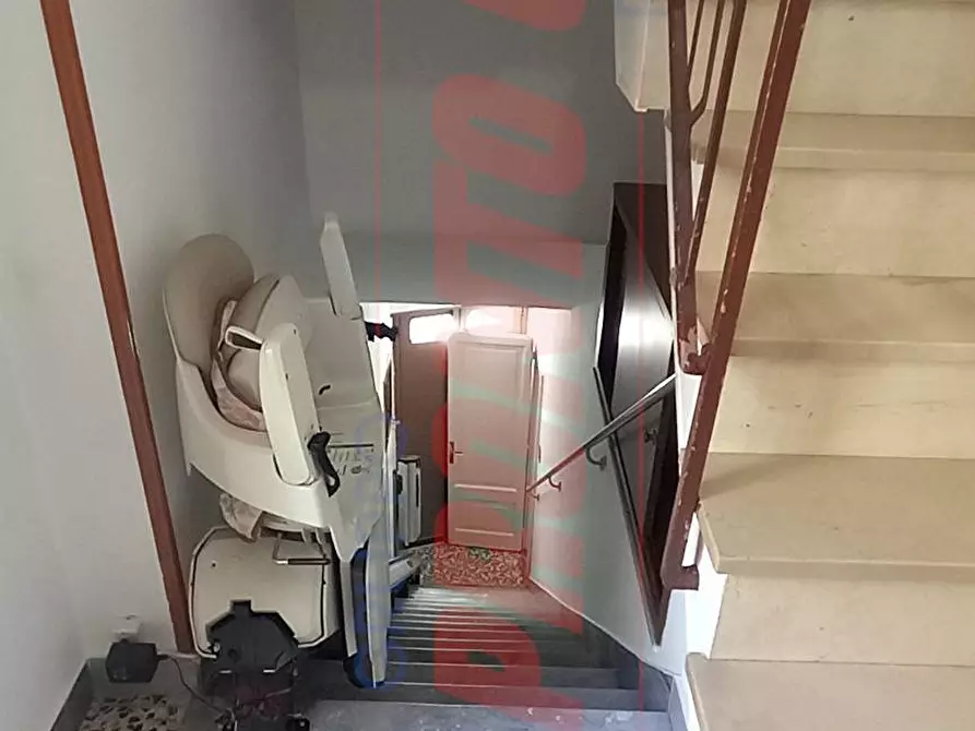 Immagine 10 di Appartamento in vendita  in Via Umberto I° 27 a Cagnano Varano