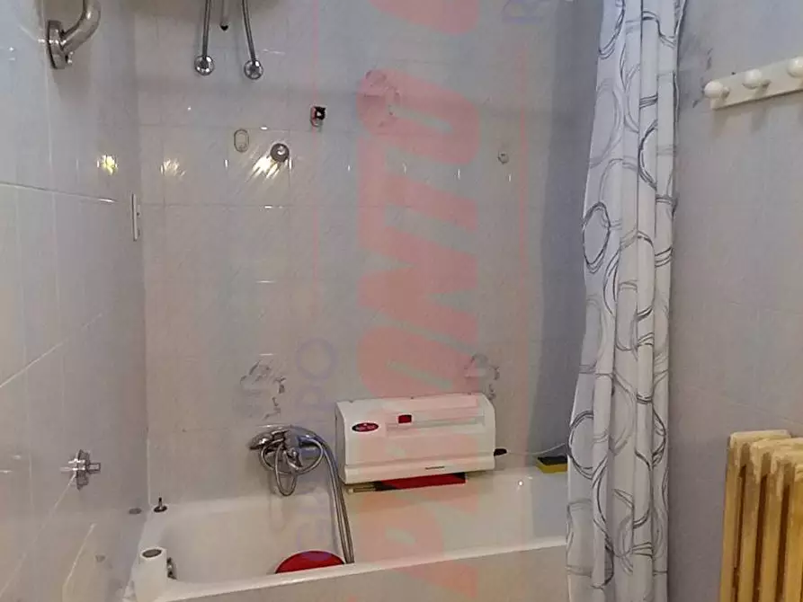 Immagine 22 di Appartamento in vendita  in Via Umberto I° 27 a Cagnano Varano