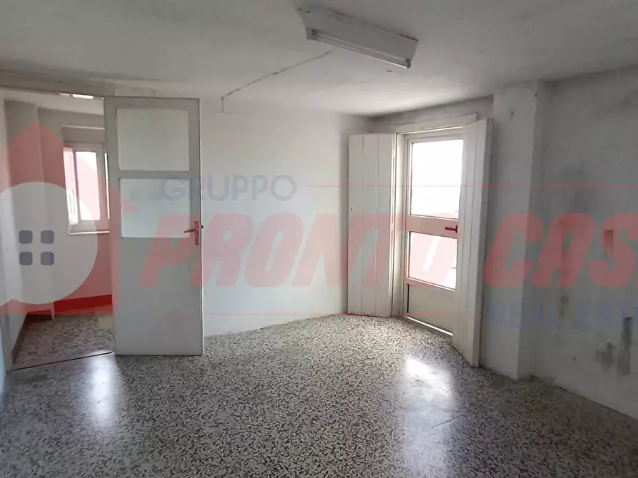 Immagine 26 di Appartamento in vendita  in Via Umberto I° 27 a Cagnano Varano