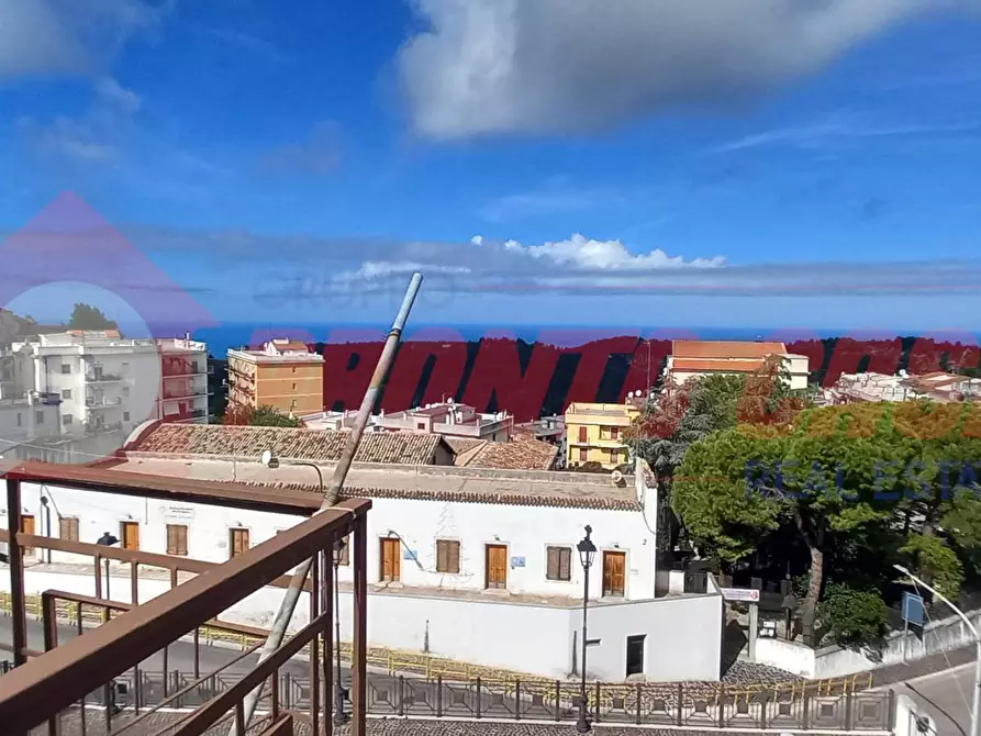 Immagine 30 di Appartamento in vendita  in Via Umberto I° 27 a Cagnano Varano