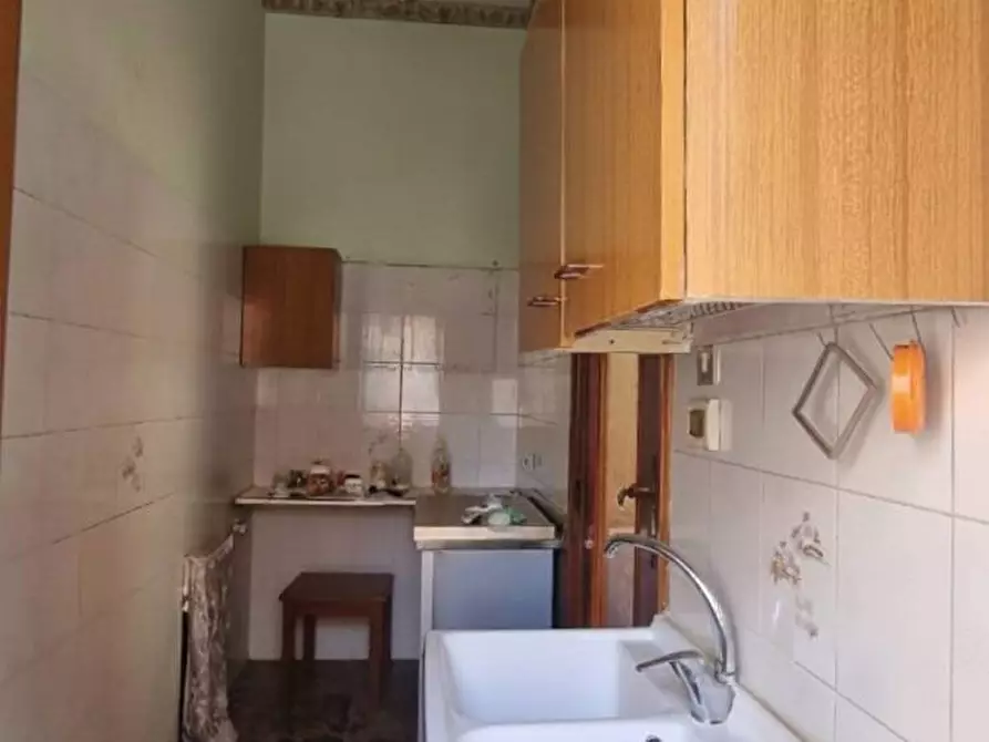 Immagine 9 di Appartamento in vendita  in via Don Luigi Sturzo 78 a Sannicandro Garganico