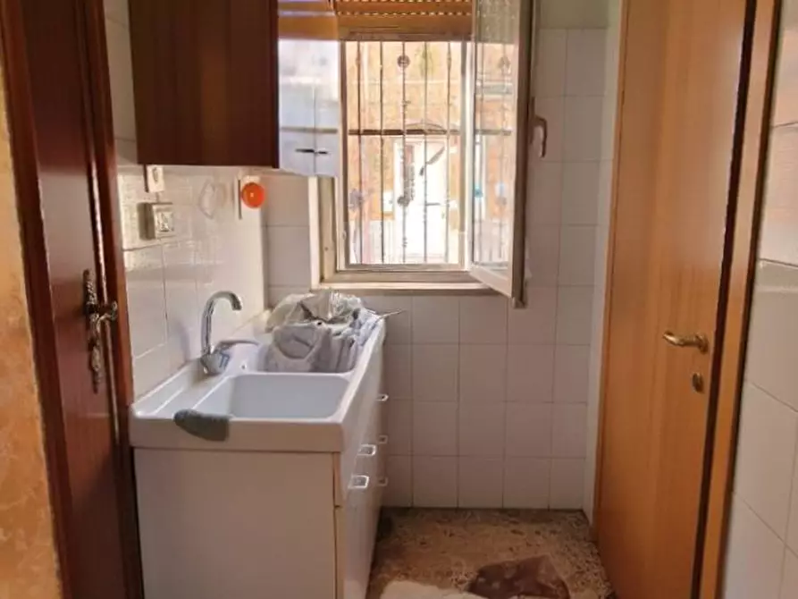 Immagine 10 di Appartamento in vendita  in via Don Luigi Sturzo 78 a Sannicandro Garganico