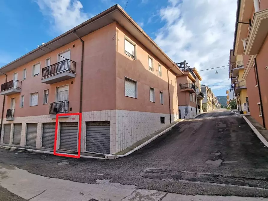 Immagine 2 di Box auto in vendita  in Via Michele Carvone snc a Sannicandro Garganico