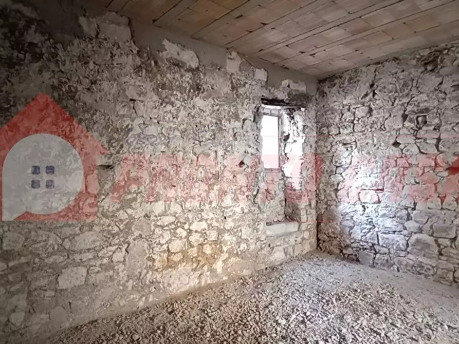 Immagine 7 di Agriturismo in vendita  in Via Dell'Aquila 43 a Vico Del Gargano