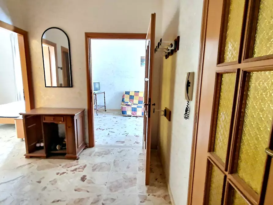 Immagine 5 di Appartamento in vendita  in Via Papa Giovanni XXIII 5 a Sannicandro Garganico