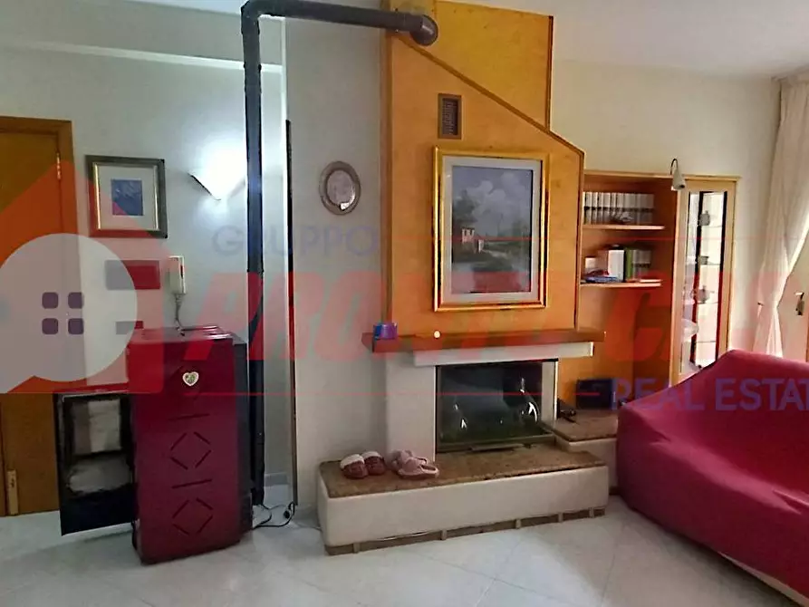 Immagine 9 di Appartamento in vendita  in Via DONIZETTI 6 a Cagnano Varano