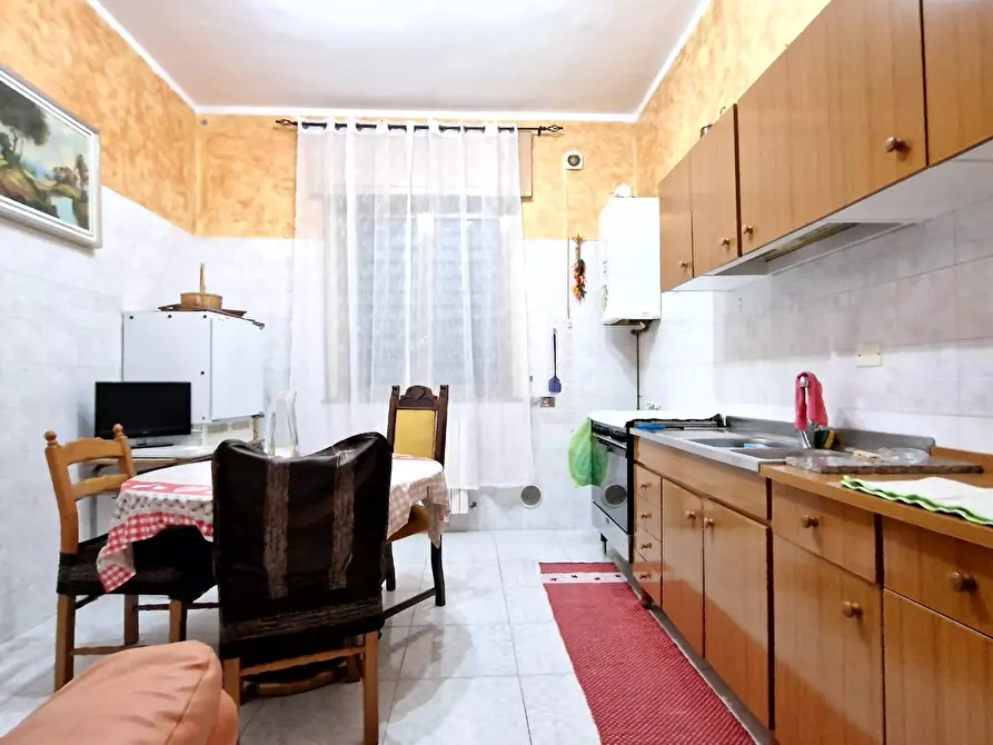 Immagine 12 di Appartamento in vendita  in Via PROPERZIO 17 a Sannicandro Garganico