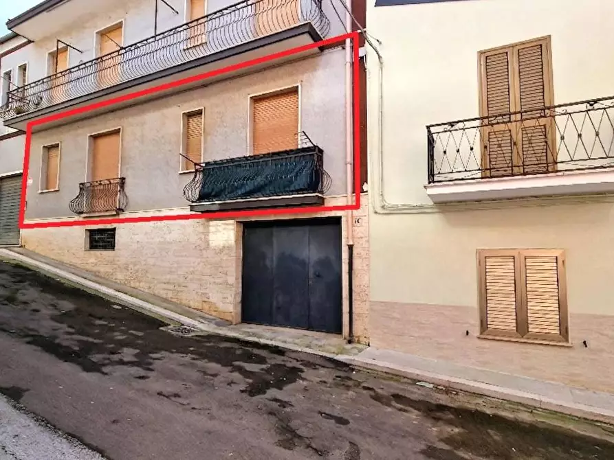 Immagine 3 di Appartamento in vendita  in Via Quintiliano 16 a Sannicandro Garganico