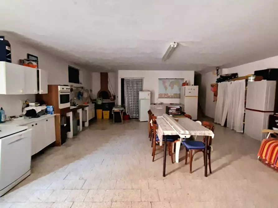 Immagine 5 di Palazzo in vendita  in Via Quintiliano 15 a Sannicandro Garganico