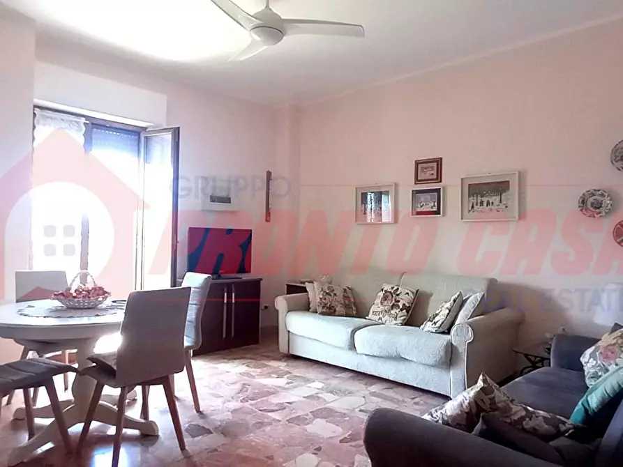 Immagine 2 di Appartamento in vendita  in Via Sotto Le Mura 84 a Cagnano Varano