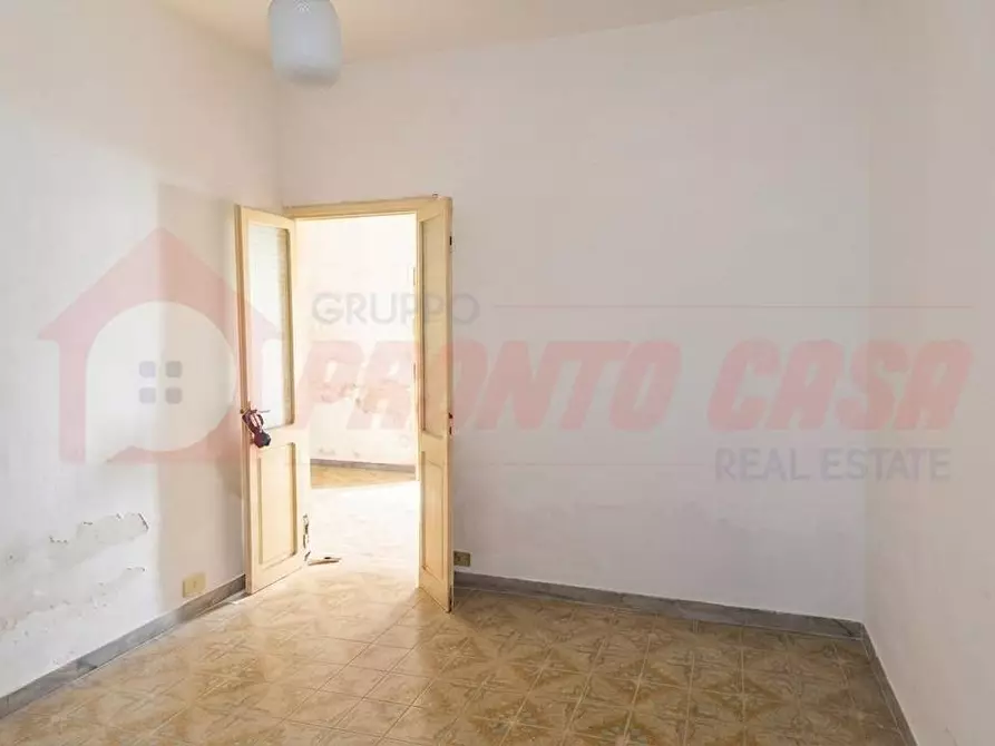 Immagine 11 di Appartamento in vendita  in Via Umberto Giordano 19 a Cagnano Varano