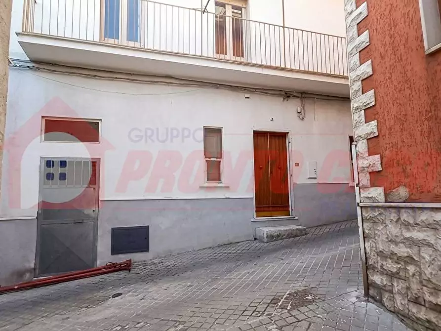 Immagine 21 di Appartamento in vendita  in Via Umberto Giordano 19 a Cagnano Varano