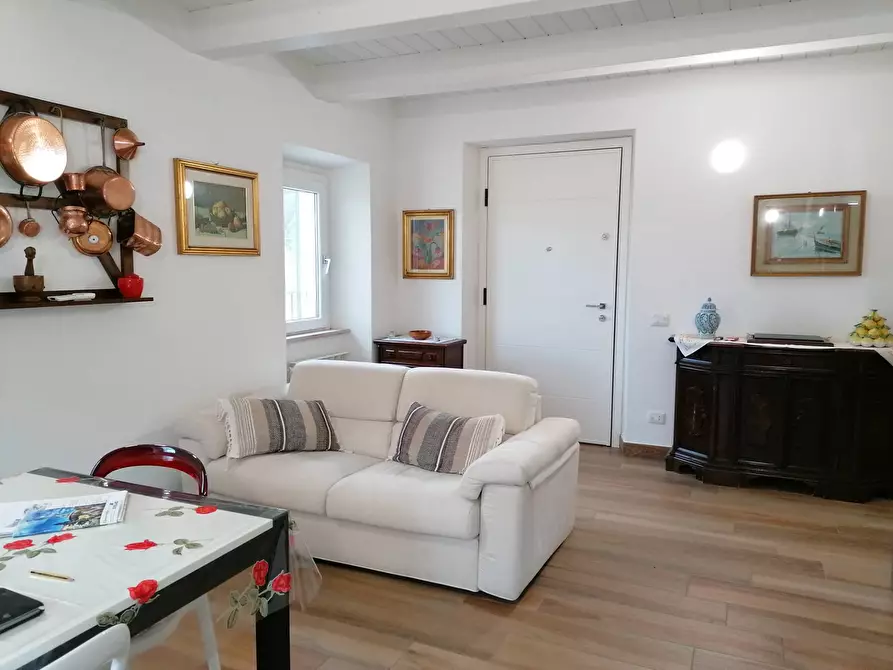 Immagine 2 di Appartamento in vendita  in Cartoceto via verdi a Cartoceto