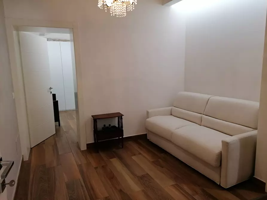 Immagine 8 di Appartamento in vendita  in Cartoceto via verdi a Cartoceto