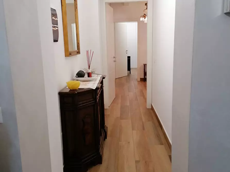 Immagine 9 di Appartamento in vendita  in Cartoceto via verdi a Cartoceto