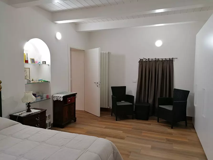 Immagine 13 di Appartamento in vendita  in Cartoceto via verdi a Cartoceto