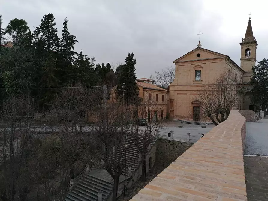 Immagine 23 di Appartamento in vendita  in Cartoceto via verdi a Cartoceto
