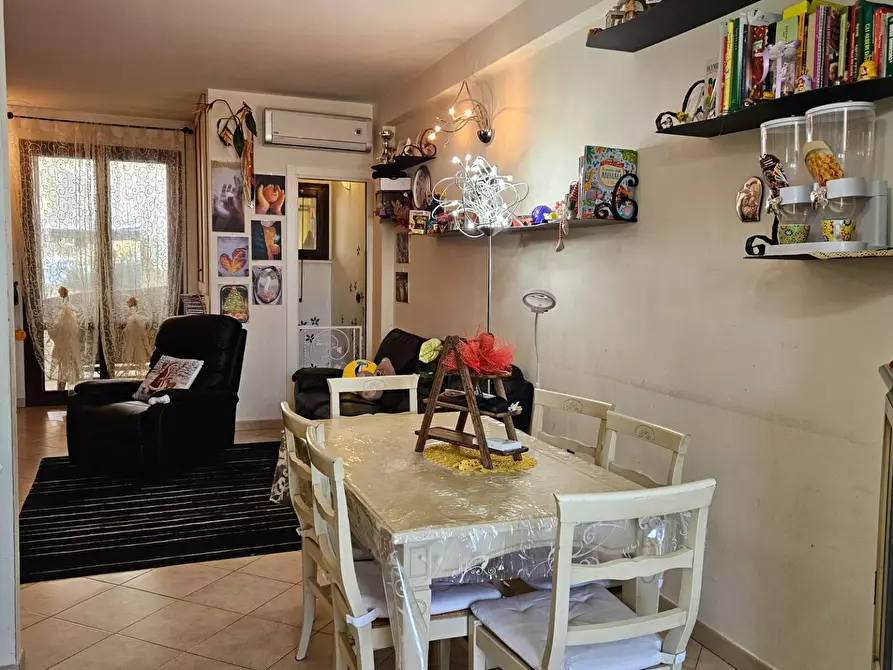 Immagine 10 di Villetta a schiera in vendita  in Via Dante Alighieri a Cartoceto