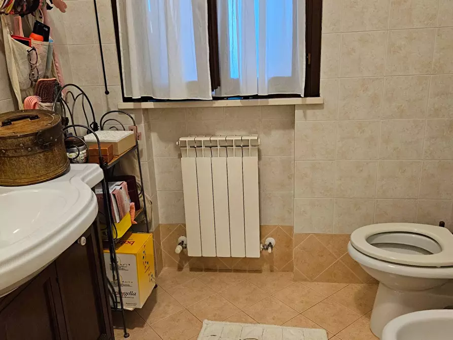 Immagine 25 di Villetta a schiera in vendita  in Via Dante Alighieri a Cartoceto