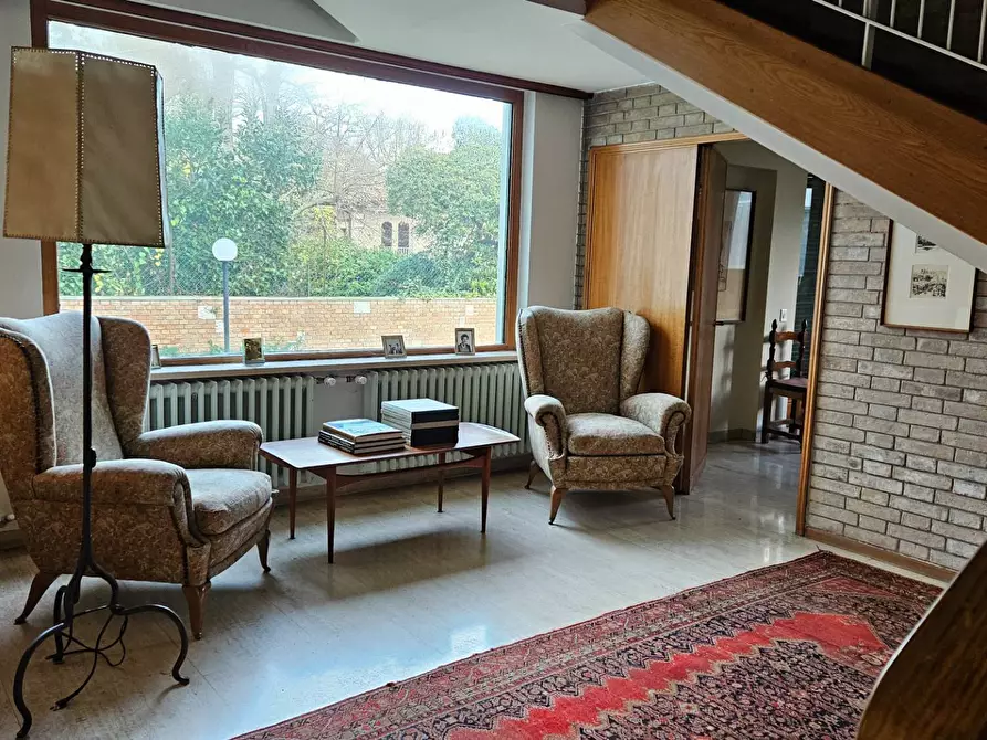 Immagine 4 di Villa in vendita  in Via Vittorio Veneto 10 a Fano