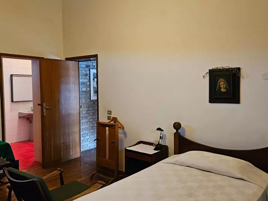 Immagine 34 di Villa in vendita  in Via Vittorio Veneto 10 a Fano