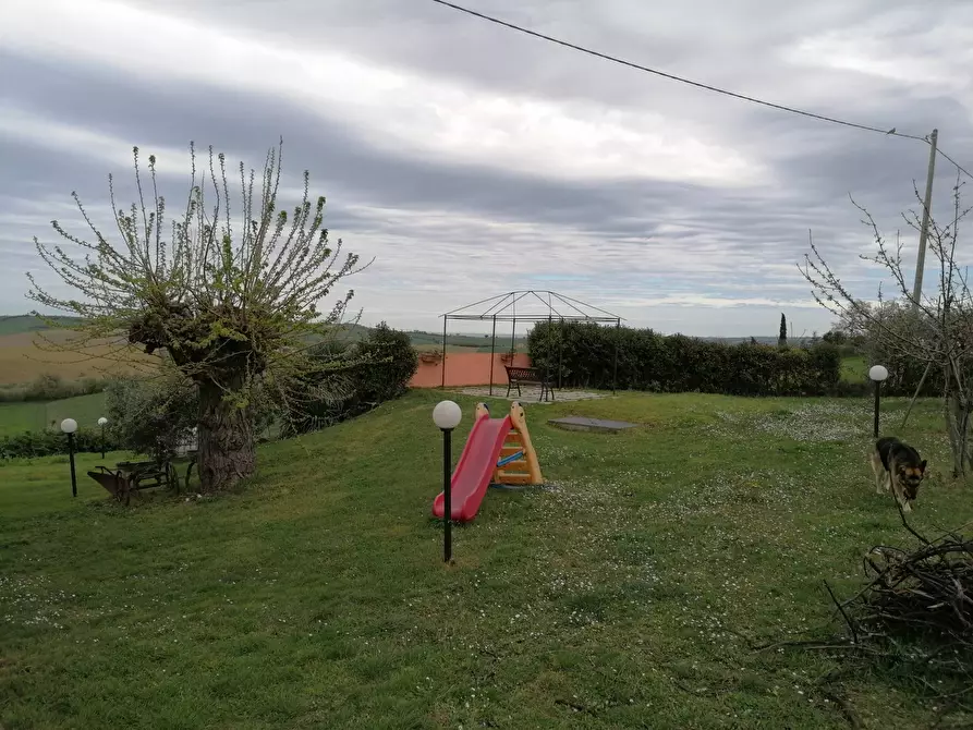 Immagine 39 di Rustico / casale in vendita  in S. Anna a Cartoceto