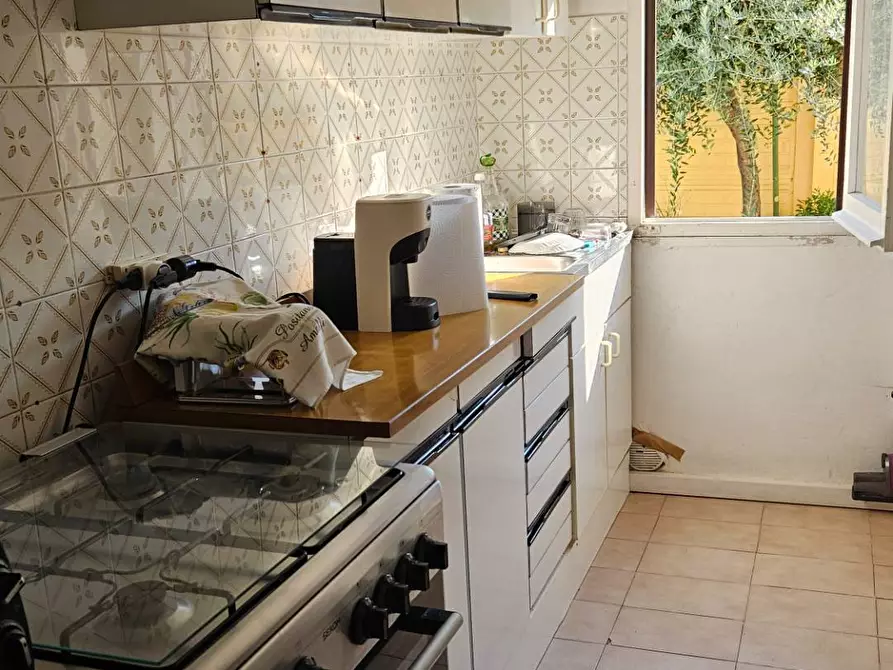 Immagine 10 di Casa semindipendente in vendita  in Strada Nazionale Flaminia 400 a Fano