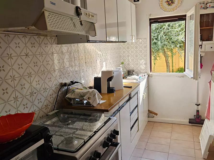 Immagine 11 di Casa semindipendente in vendita  in Strada Nazionale Flaminia 400 a Fano