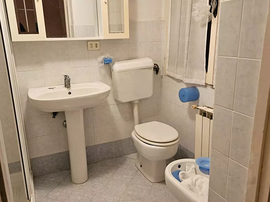 Immagine 28 di Casa semindipendente in vendita  in Strada Nazionale Flaminia 400 a Fano