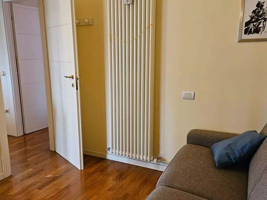 Immagine 18 di Attico in vendita  in Fenile a Fano