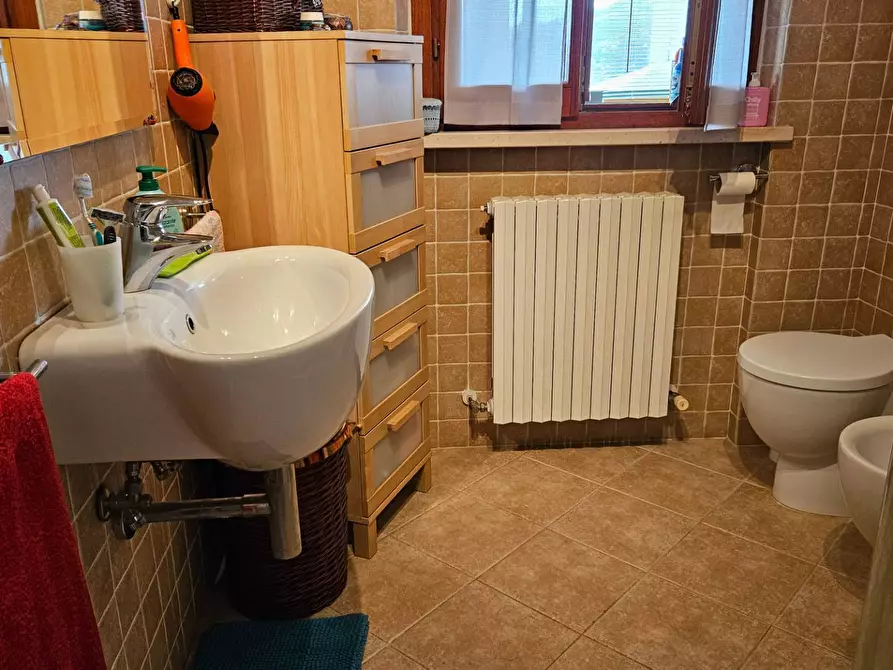 Immagine 21 di Attico in vendita  in Fenile a Fano