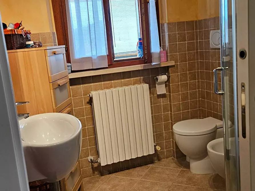Immagine 23 di Attico in vendita  in Fenile a Fano