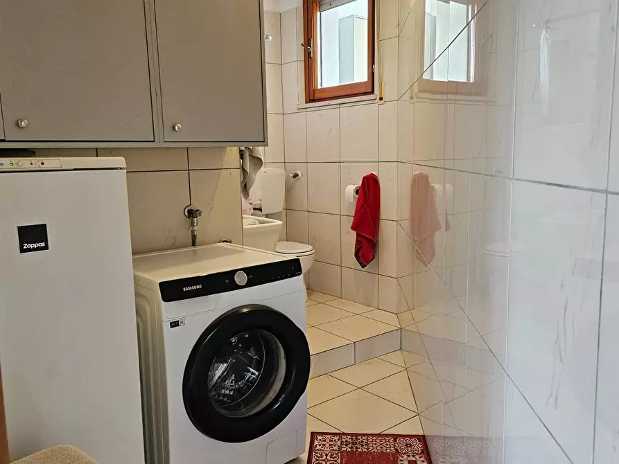 Immagine 13 di Appartamento in vendita  in Via Giovanni Pascoli 20 a Fano