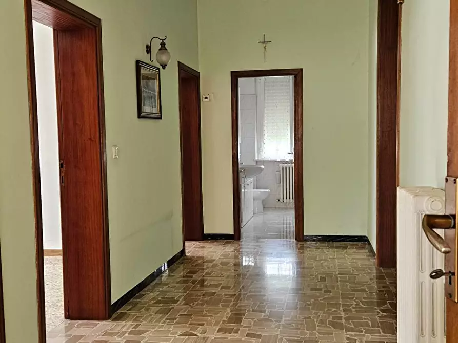 Immagine 2 di Appartamento in vendita  in località Rosciano a Fano