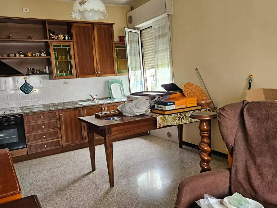 Immagine 15 di Appartamento in vendita  in località Rosciano a Fano